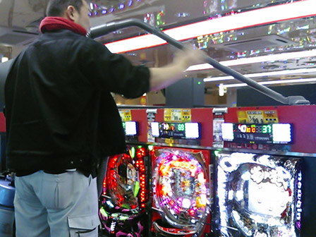 パチンコ店特別清掃
