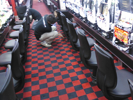 パチンコ店特別清掃